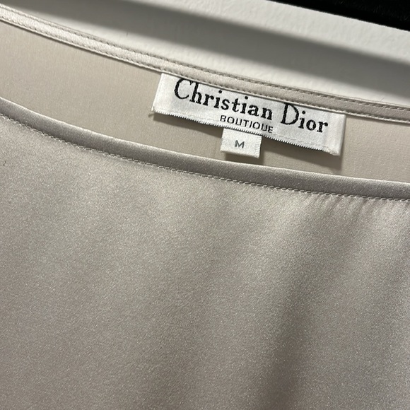 CHRISTIAN DIOR Silver Silk High Low Dress w/ruffled detail Size Medium - Picture 2 of 4